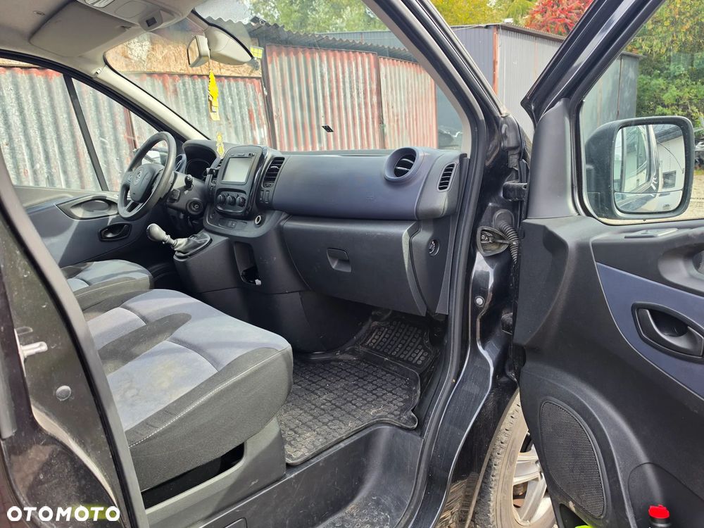 Opel Vivaro - 9
