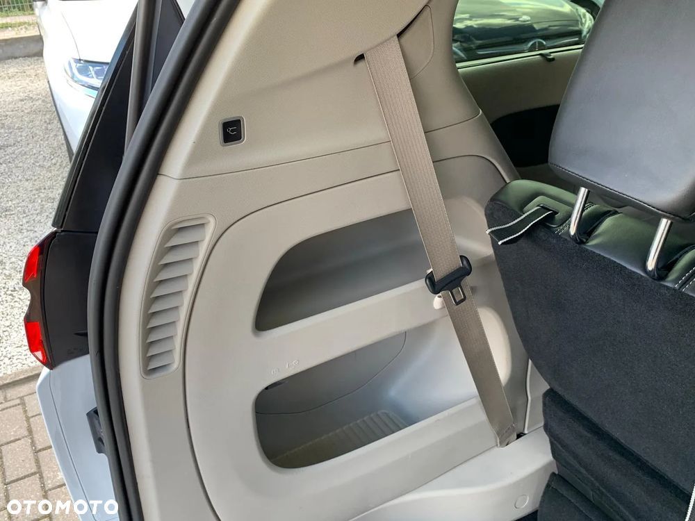 Chrysler Pacifica - 17