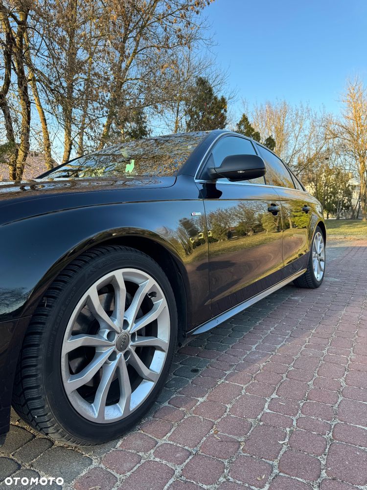 Audi A4 Limousine 2.0 TFSI Quattro S tronic - 12