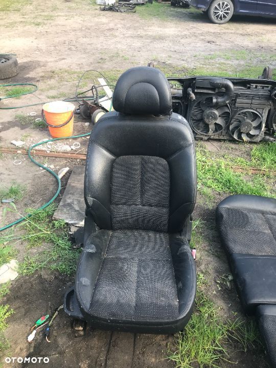 FOTEL PASAZERA 407 - 3