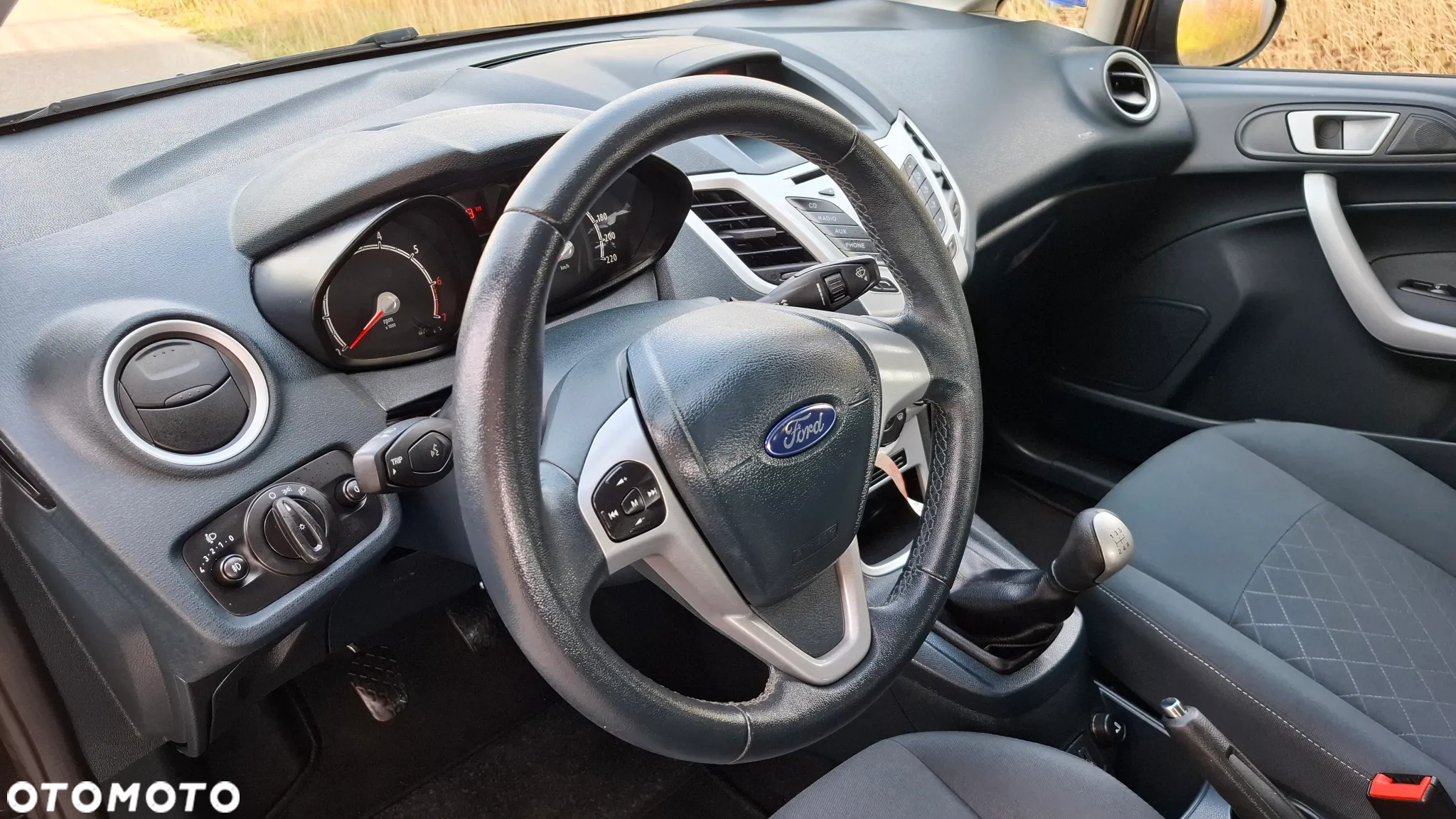Ford Fiesta 1.25 Champions Edition - 22