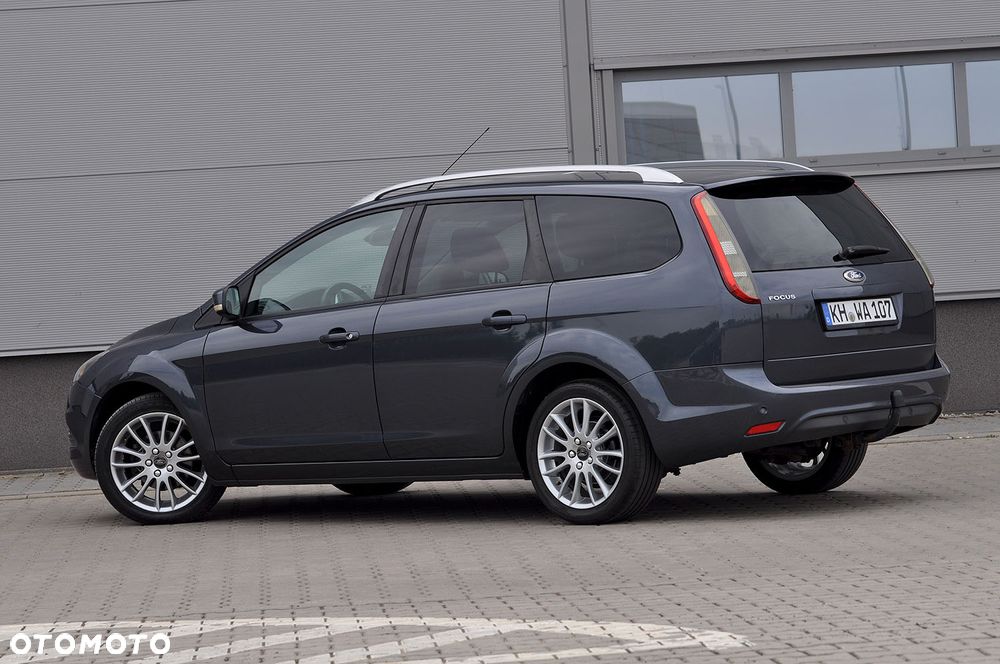 Ford Focus 1.8 FF Platinium X - 16