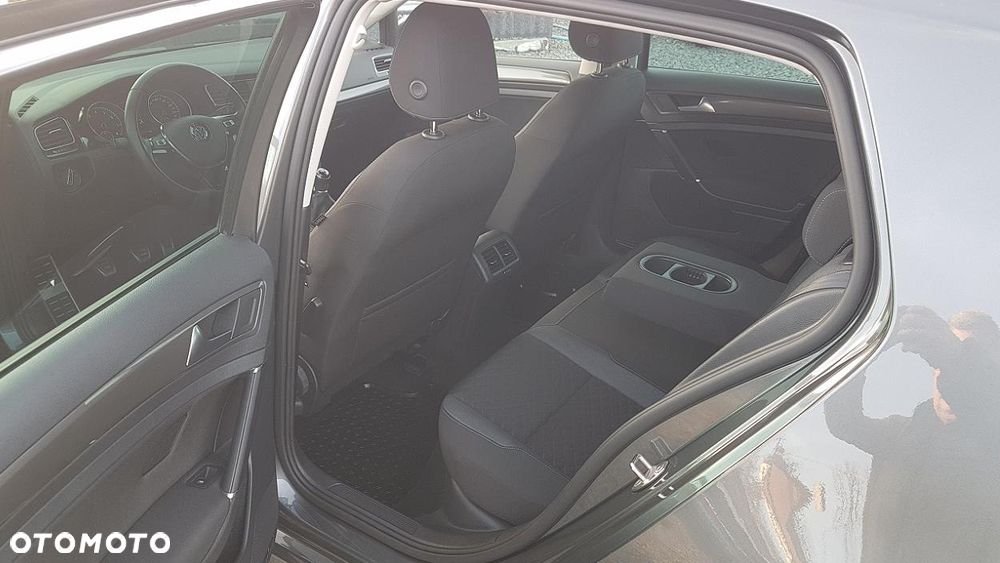 Volkswagen Golf 1.0 TSI Join - 24