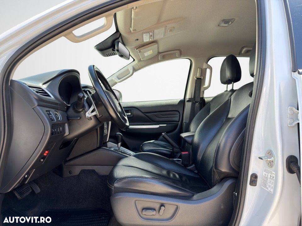 Mitsubishi L200 - 10