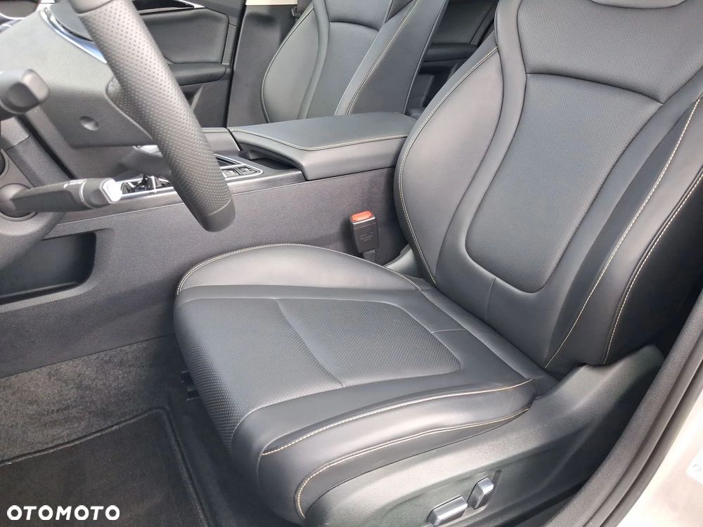 Bestune B70 - 26