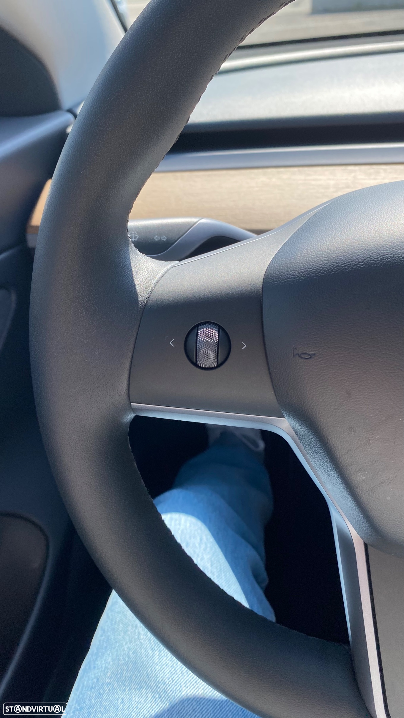 Tesla Model 3 Long-Range Dual Motor AWD - 32