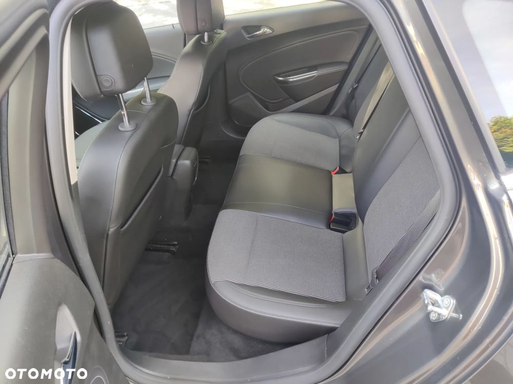 Opel Astra 1.4 Turbo Automatik Cosmo - 22