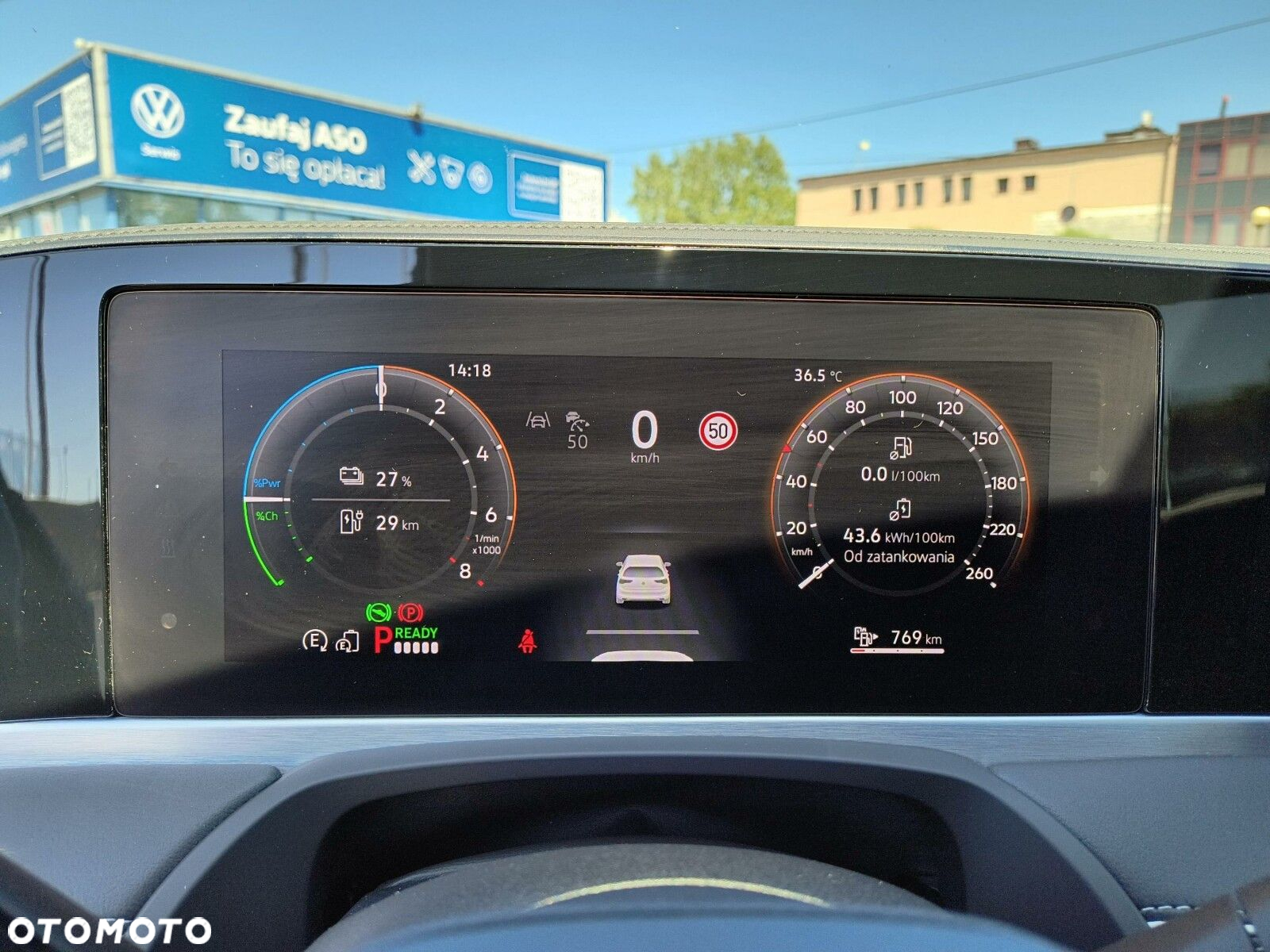 Volkswagen Passat - 14