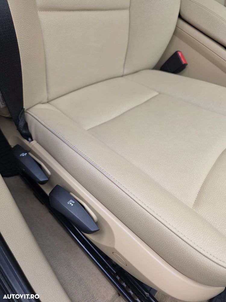 BMW X1 sDrive18d Aut. - 8