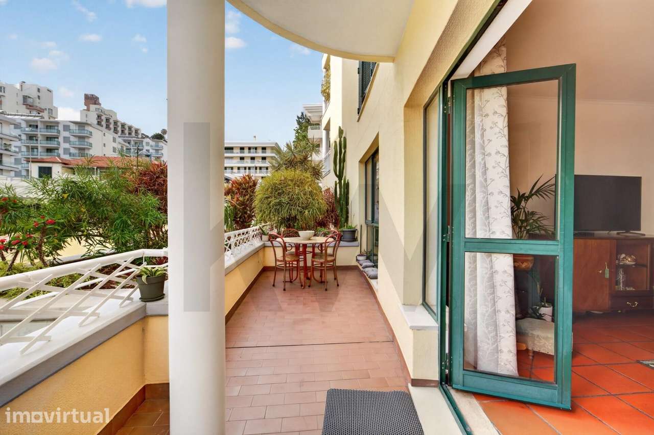 Apartamento T3 com terraço | Casa Branca – Lido, Funchal - Grande imagem: 5/32