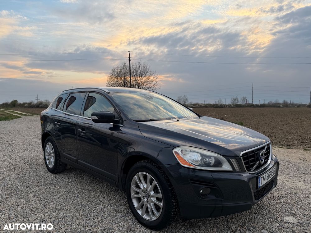 Volvo XC 60 D5 AWD Aut. Momentum - 3