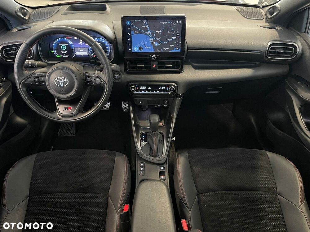 Toyota Yaris Hybrid 1.5 GR Sport - 13