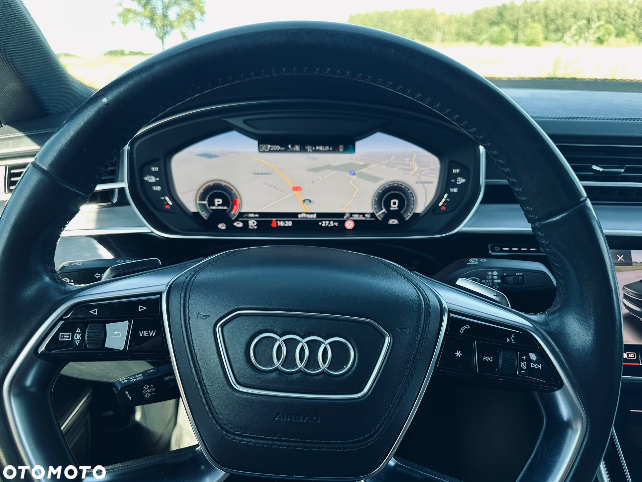 Audi A8 L 60 TFSI e Quattro Tiptronic - 32