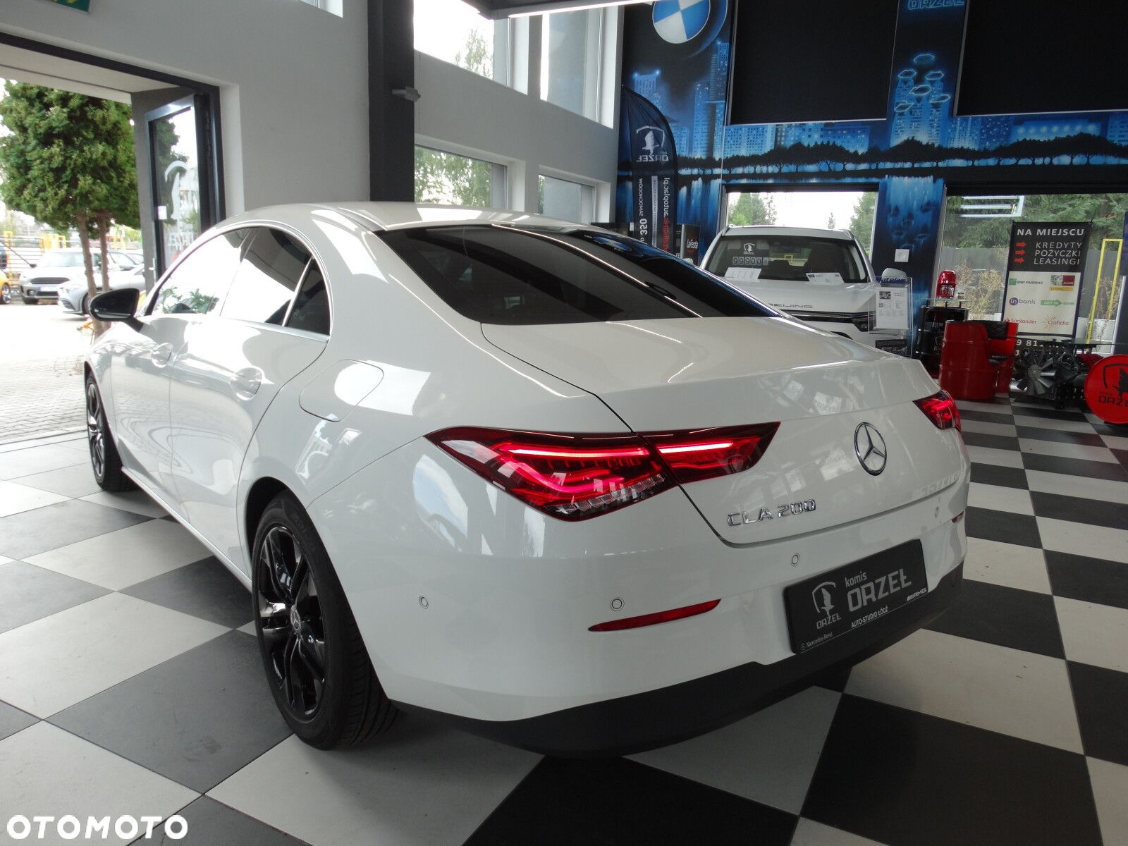 Mercedes-Benz CLA - 5