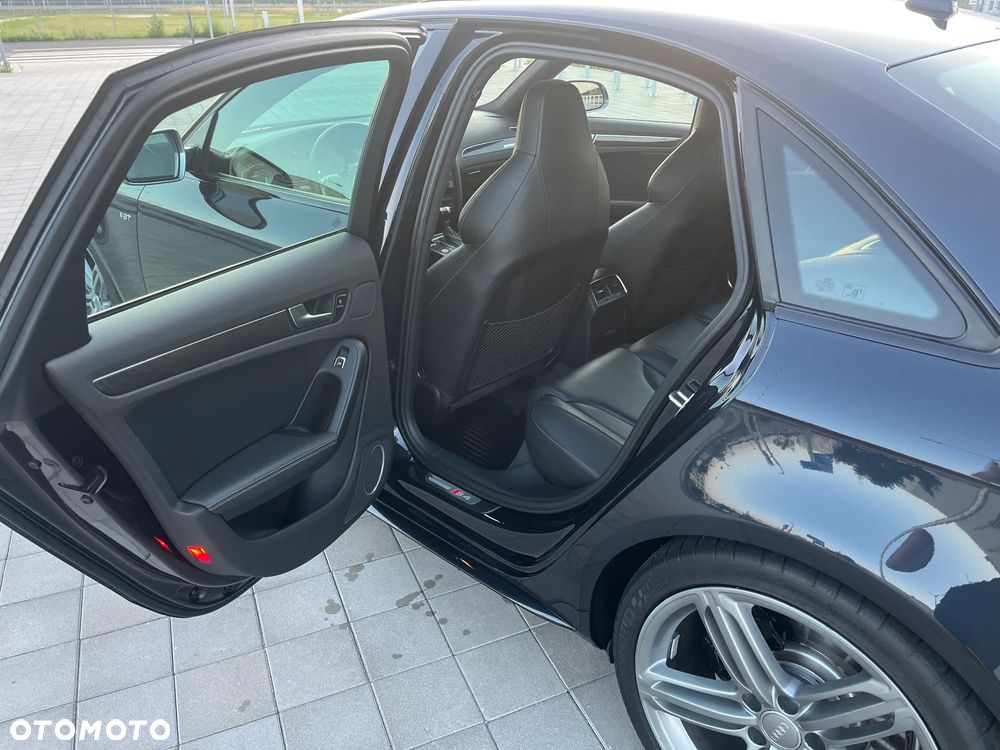 Audi S4 Limousine - 10