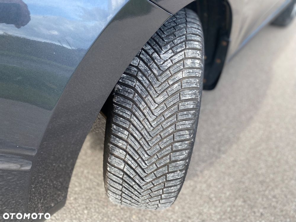 Hyundai ix35 1.7 CRDi 2WD blue Comfort - 15