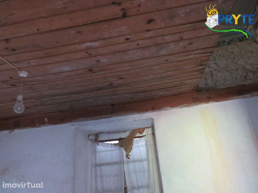 Pequena quinta com moradia a necessitar de obras - Grande imagem: 5/60