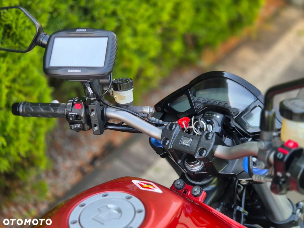 Honda CB - 10