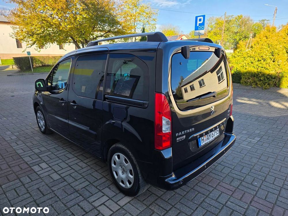 Peugeot Partner Tepee HDi FAP 110 Tendance mit Familien-Paket - 12