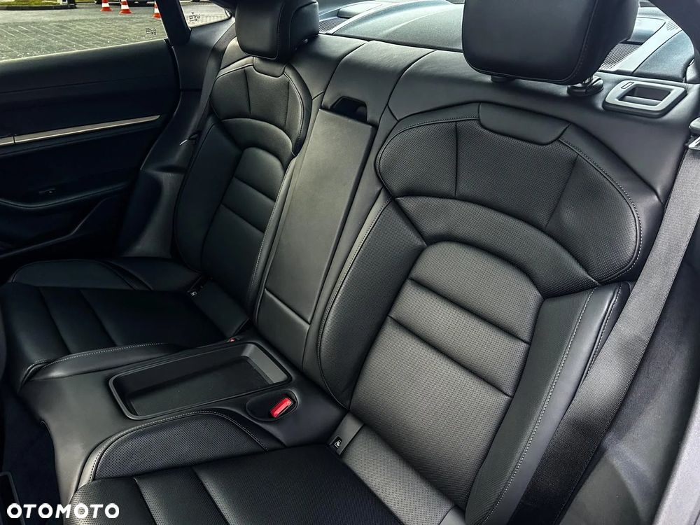 Porsche Taycan 105kWh 4S Performance Plus - 14