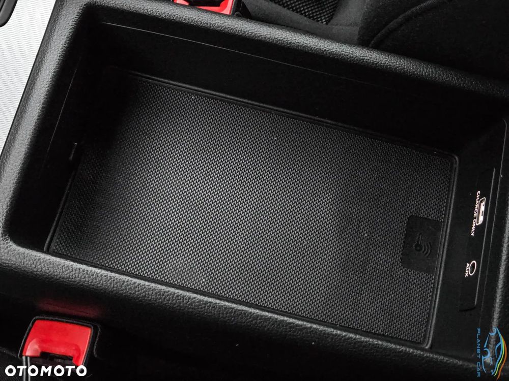 Audi A4 Avant 2.0 TDI ultra S tronic sport - 38