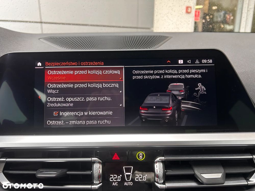 BMW Seria 3 320d xDrive M Sport Shadow sport - 33