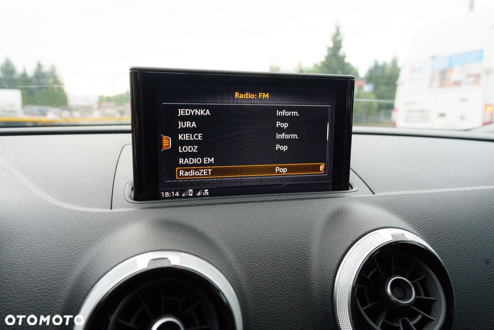 Audi A3 3-drzwiowe 1.6 TDI design - 14
