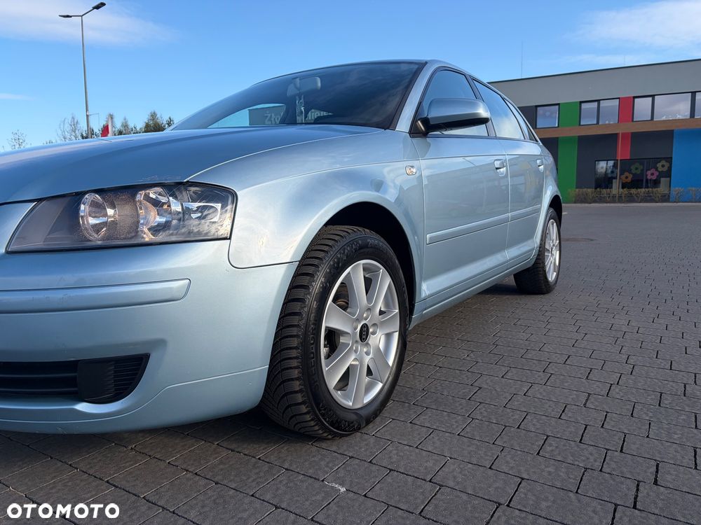 Audi A3 Sportback - 11
