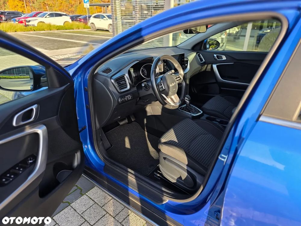 Kia XCeed 1.5 T-GDI L Business Line DCT - 16