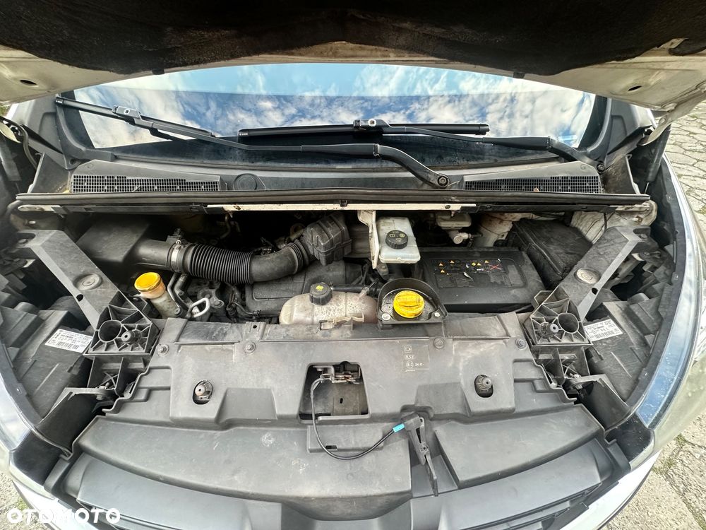 Renault Trafic - 9