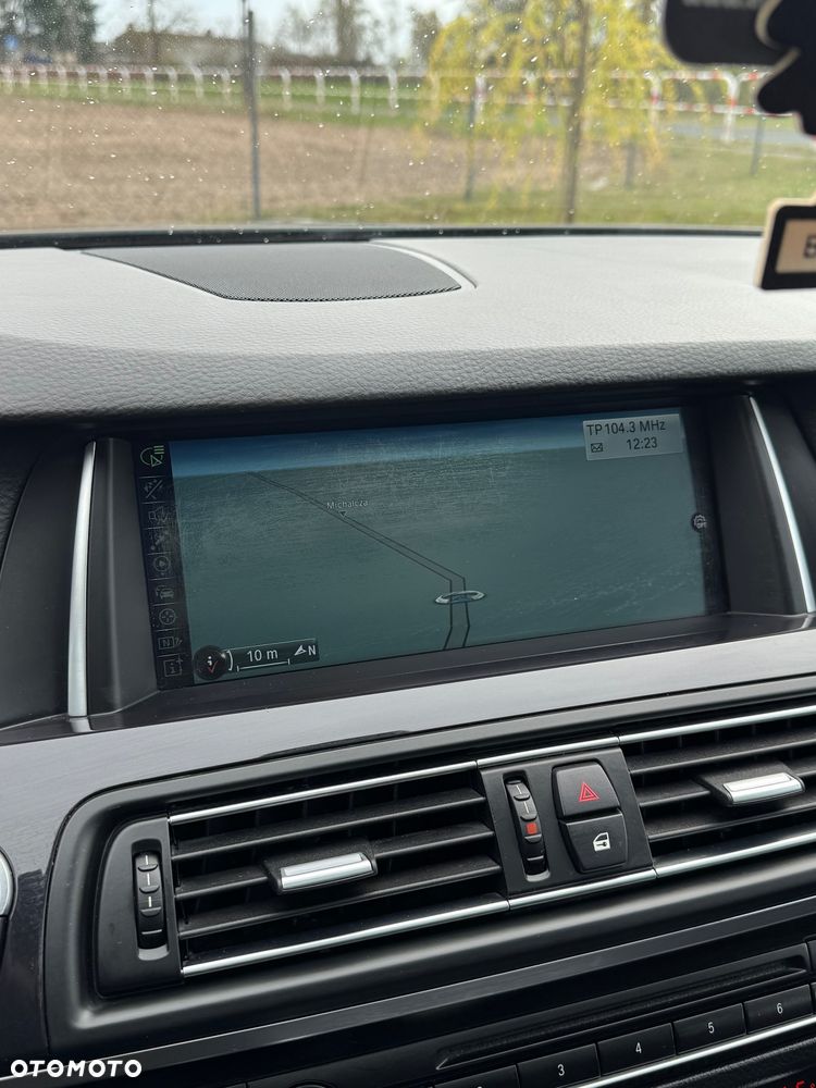 BMW Seria 5 520d xDrive Luxury Line - 22