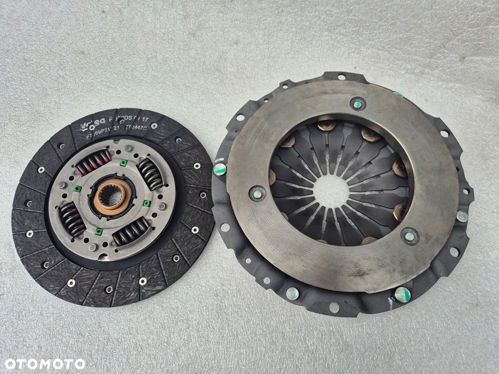 Sprzęgło tarcza docisk Opel 1,3 55226973 55218829 - 4