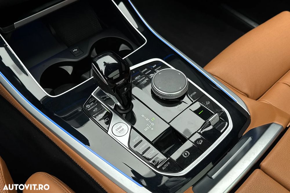 BMW X5 xDrive45e AT PHEV - 16