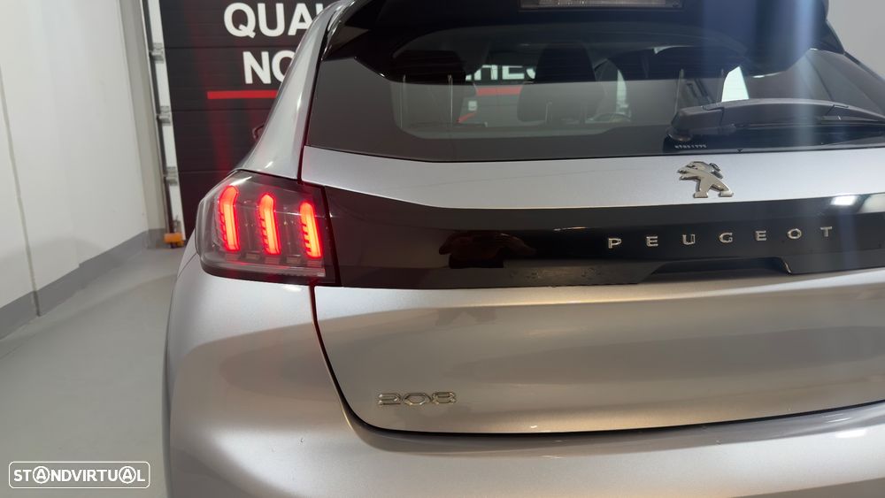 Peugeot 208 PureTech 100 Allure - 10
