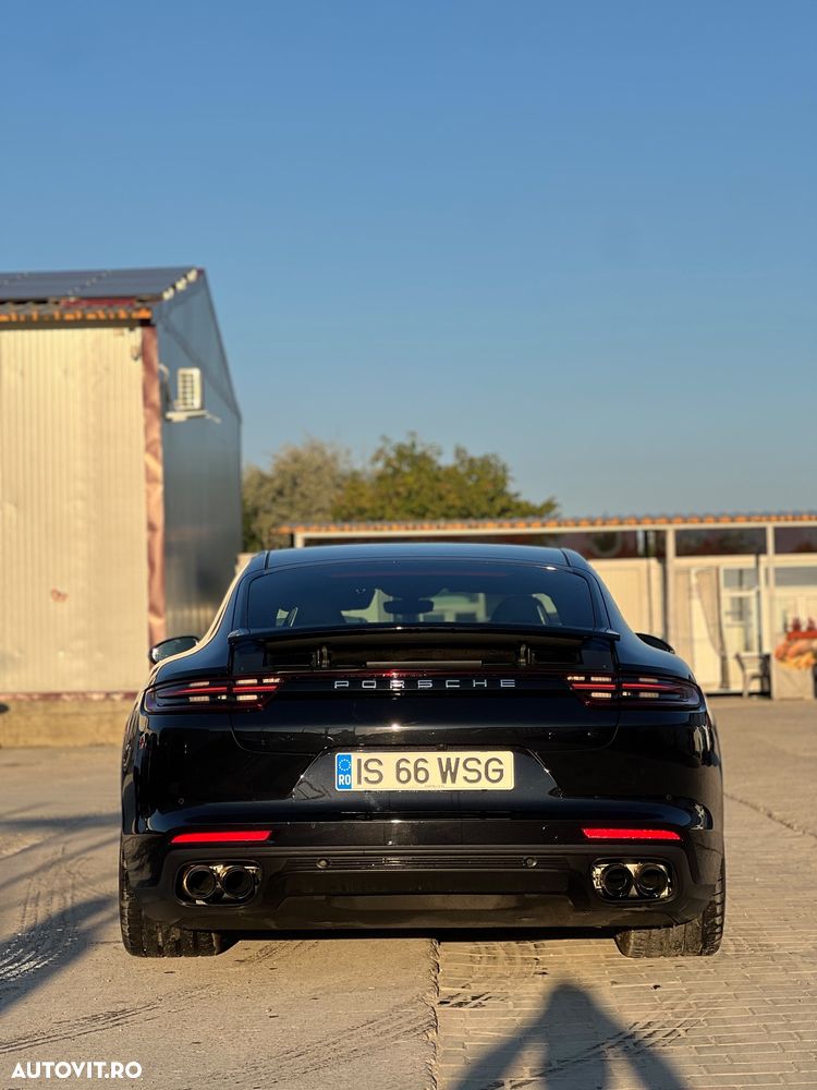 Porsche Panamera - 27