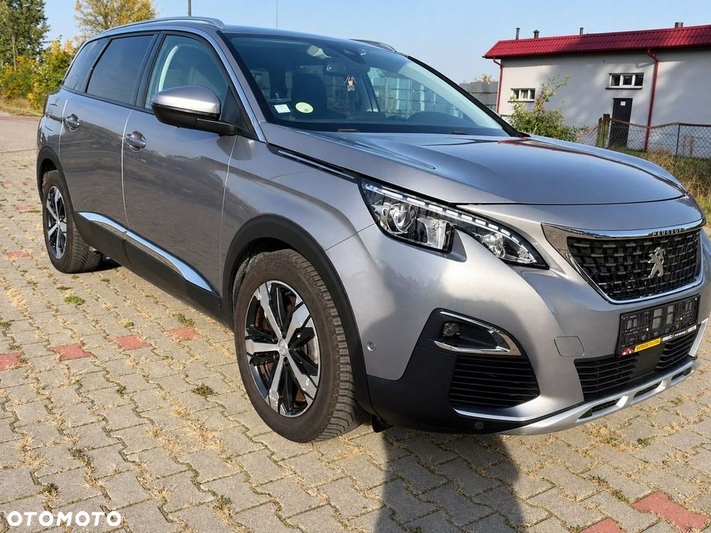 Peugeot 5008 - 3