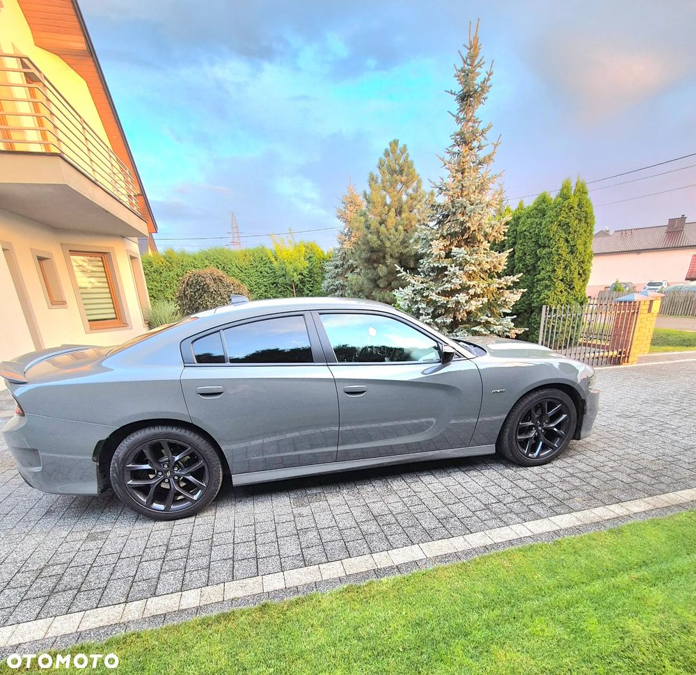 Dodge Charger 5.7 R/T - 6