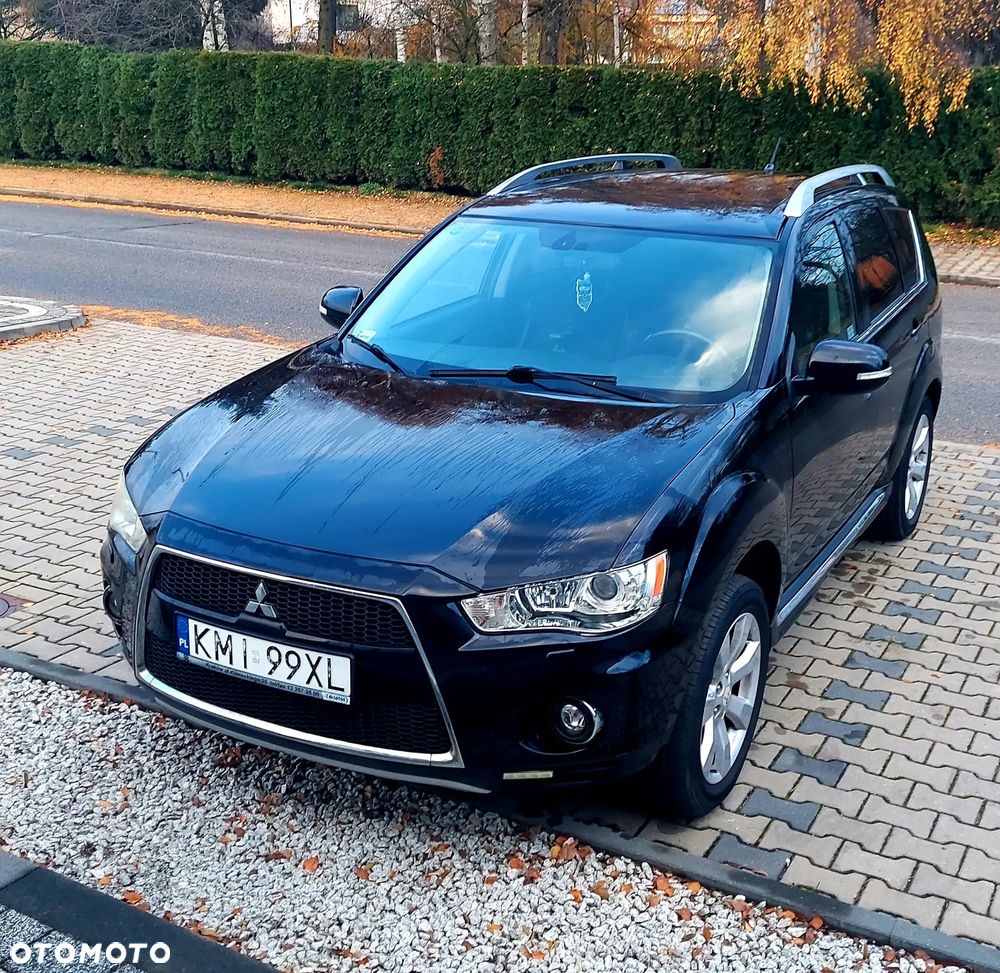 Mitsubishi Outlander 2.0 DID Intense + - 2