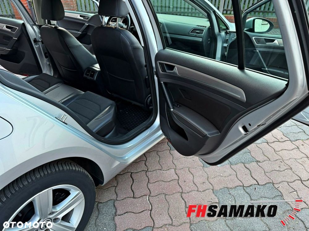 Volkswagen Golf 2.0 TDI (BlueMotion Technology) DSG Highline - 22
