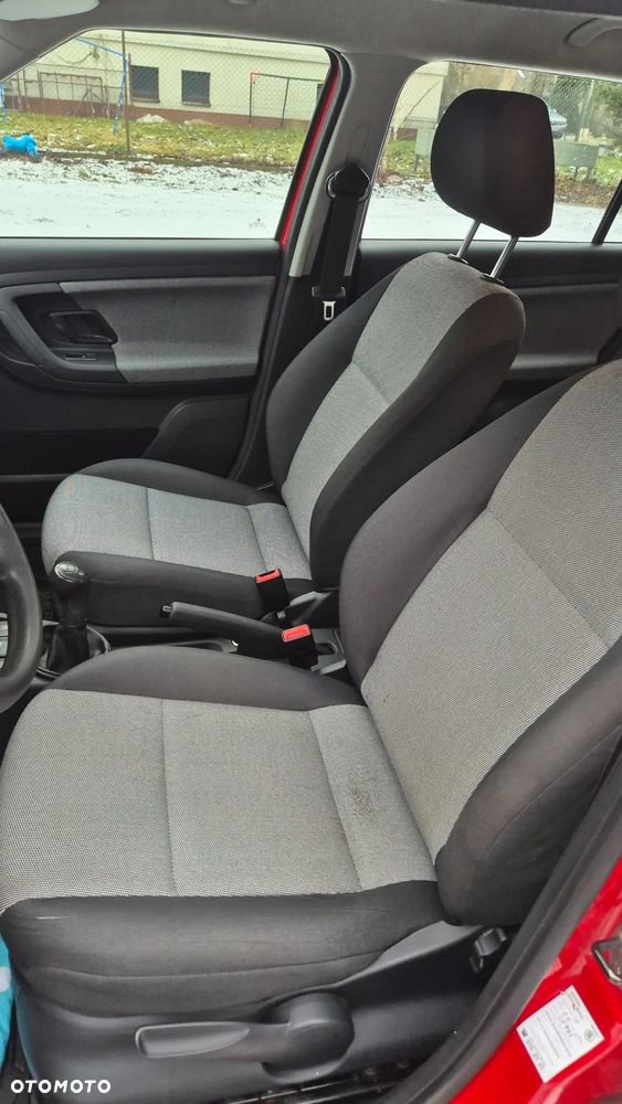 Skoda Fabia 1.2 HTP - 13