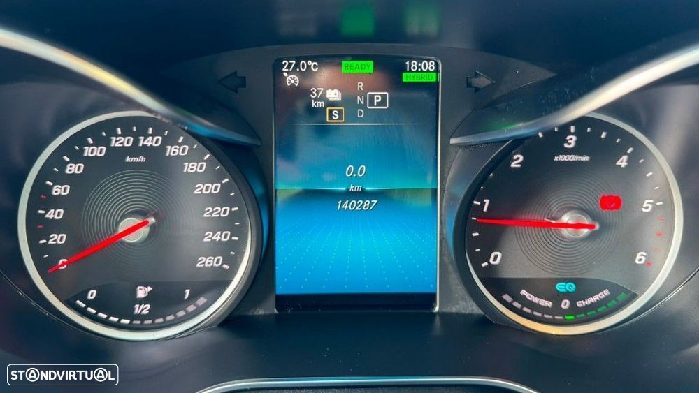 Mercedes-Benz C 300 de Avantgarde - 24