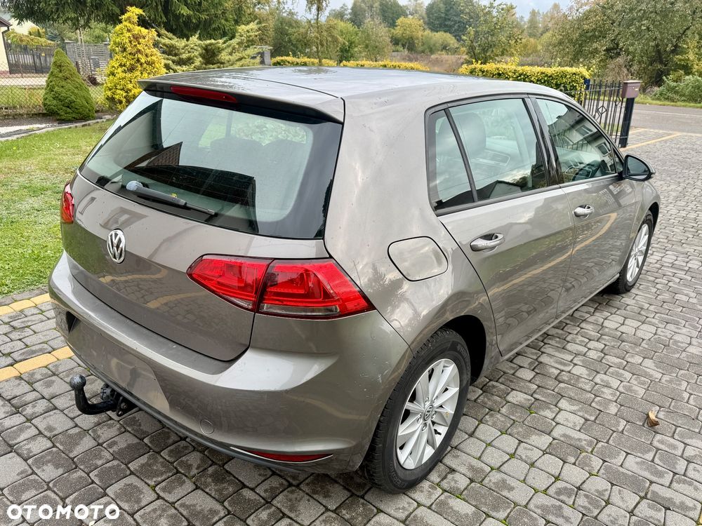 Volkswagen Golf 1.2 TSI BMT Trendline - 11