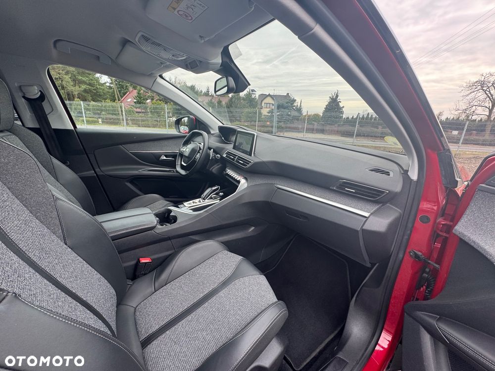 Peugeot 5008 1.5 BlueHDi Allure Pack S&S EAT8 - 27