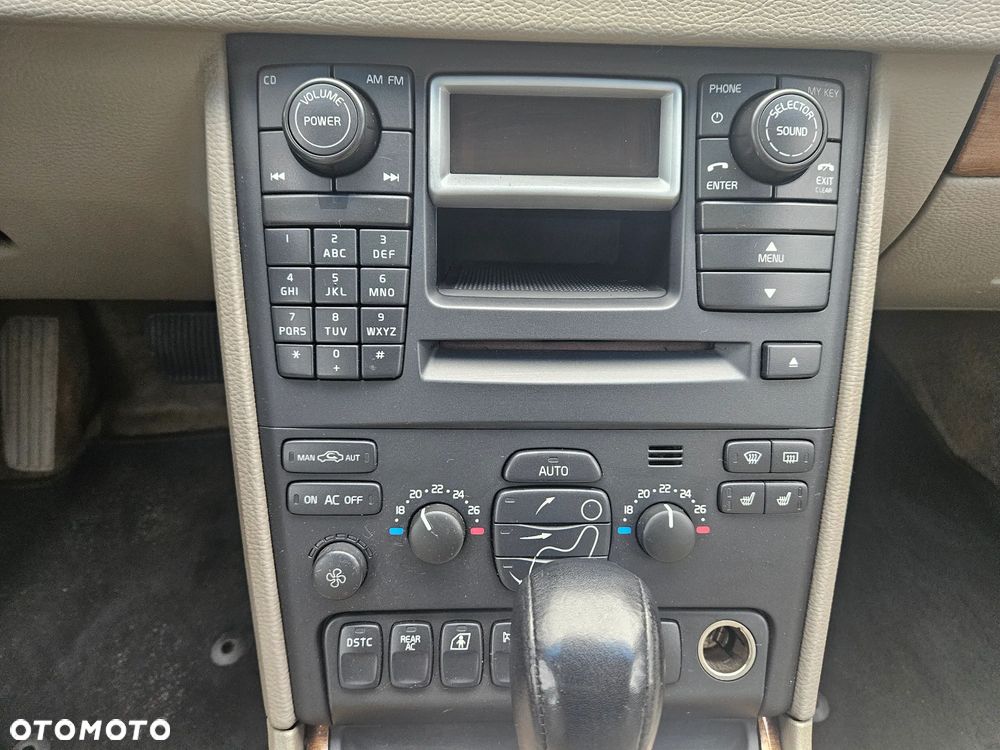 Volvo XC 90 - 13