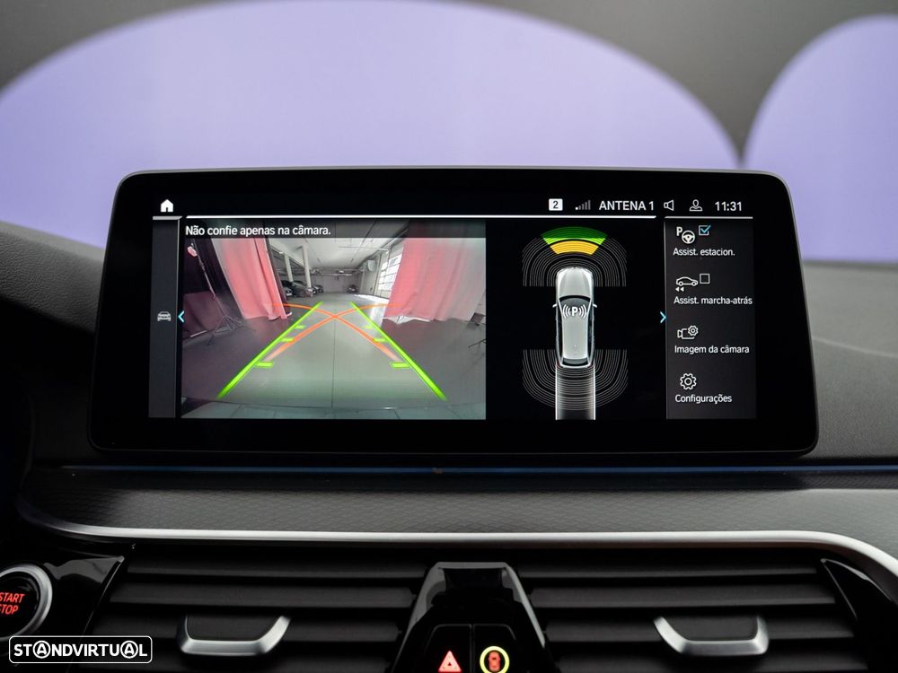 BMW 520 e Pack M - 36