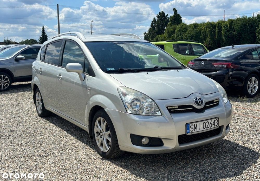 Toyota Corolla Verso - 7