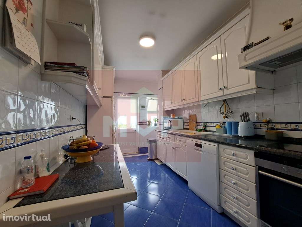 T4 com garagem no centro de Faro - Grande imagem: 2/23