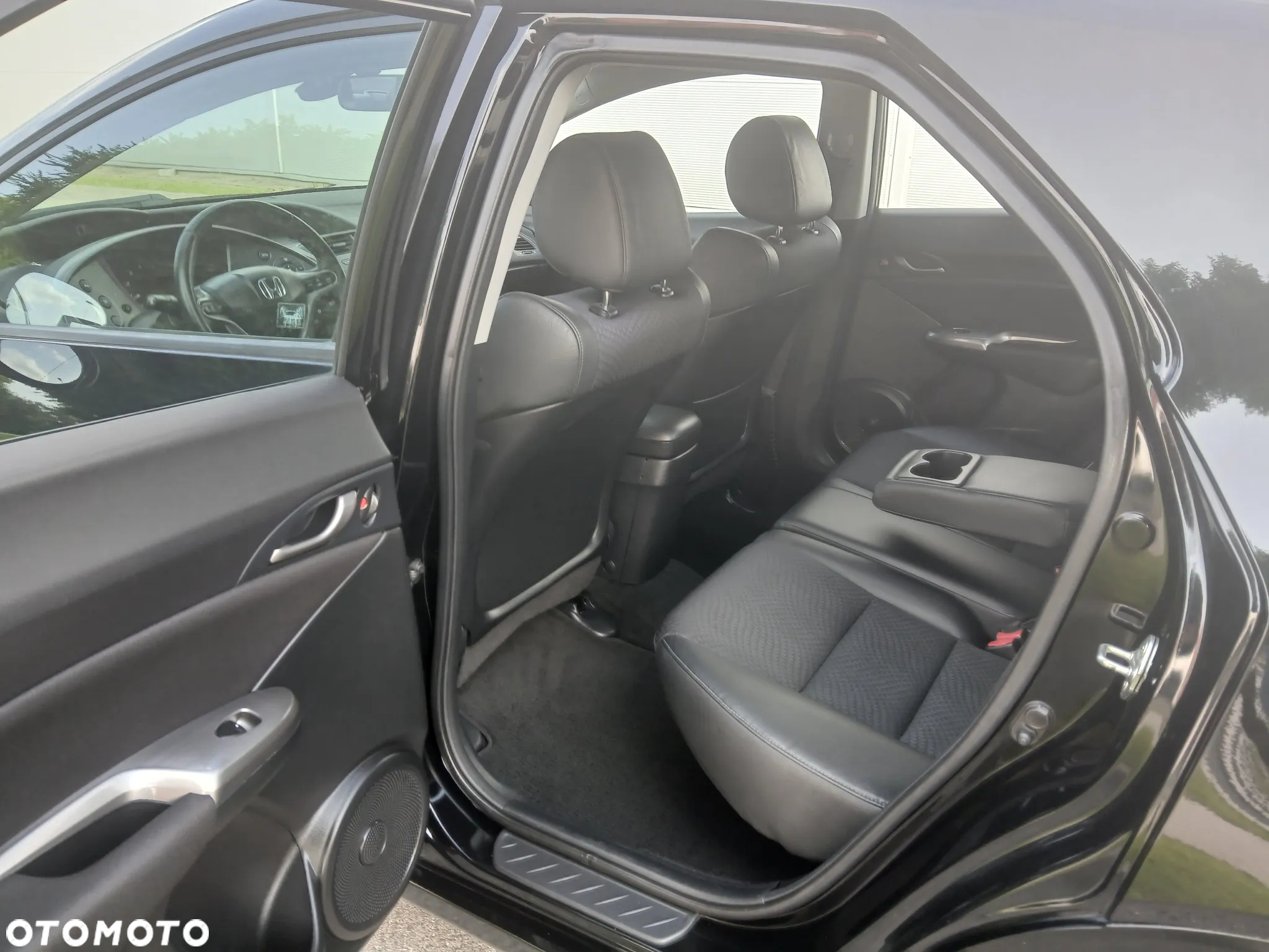 Honda Civic 1.8 Executive - 12