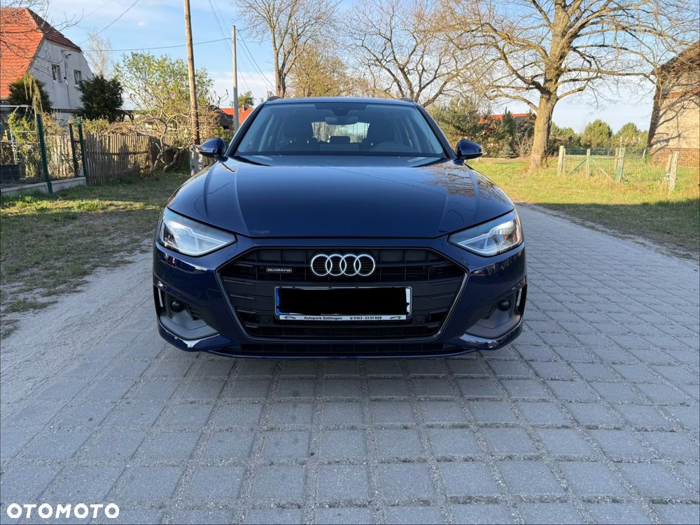 Audi A4 Avant 40 TDI quattro S tronic - 3
