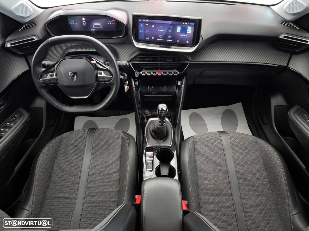 Peugeot 208 1.2 PureTech Allure - 9